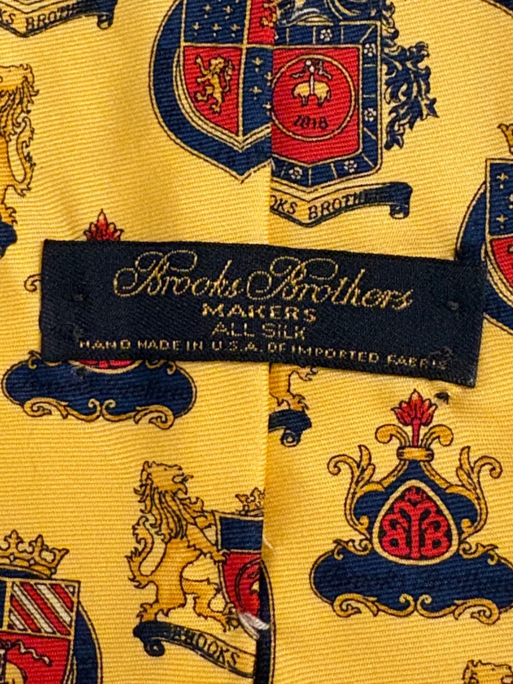 Vintage Brooks Brothers Makers Silk Tie Yellow Heraldic Crest Coat of Arms Lion - Picture 3 of 6